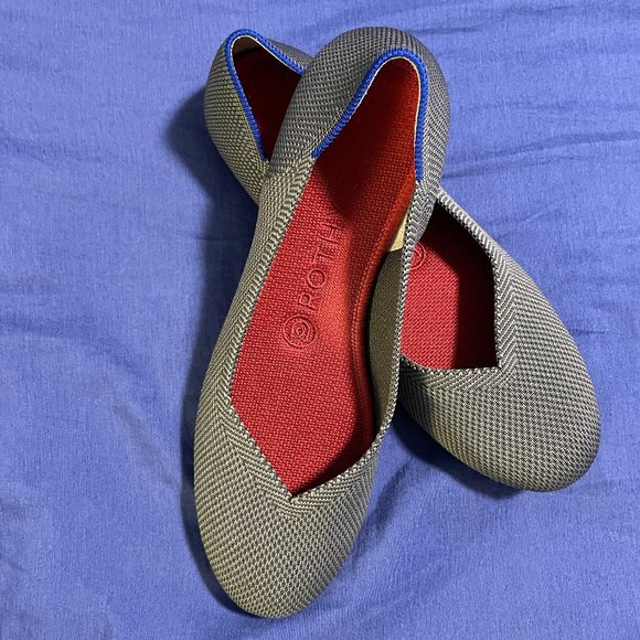 Rothys The Flat Charcoal Gray w/Red Insole Size 7.5 Flats - Picture 1 of 6